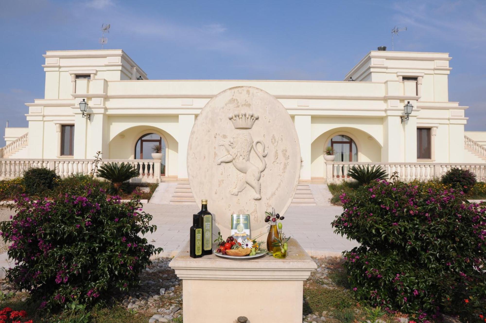 Agri Hotel Conte Salentino Сант'Изидоро Екстериор снимка